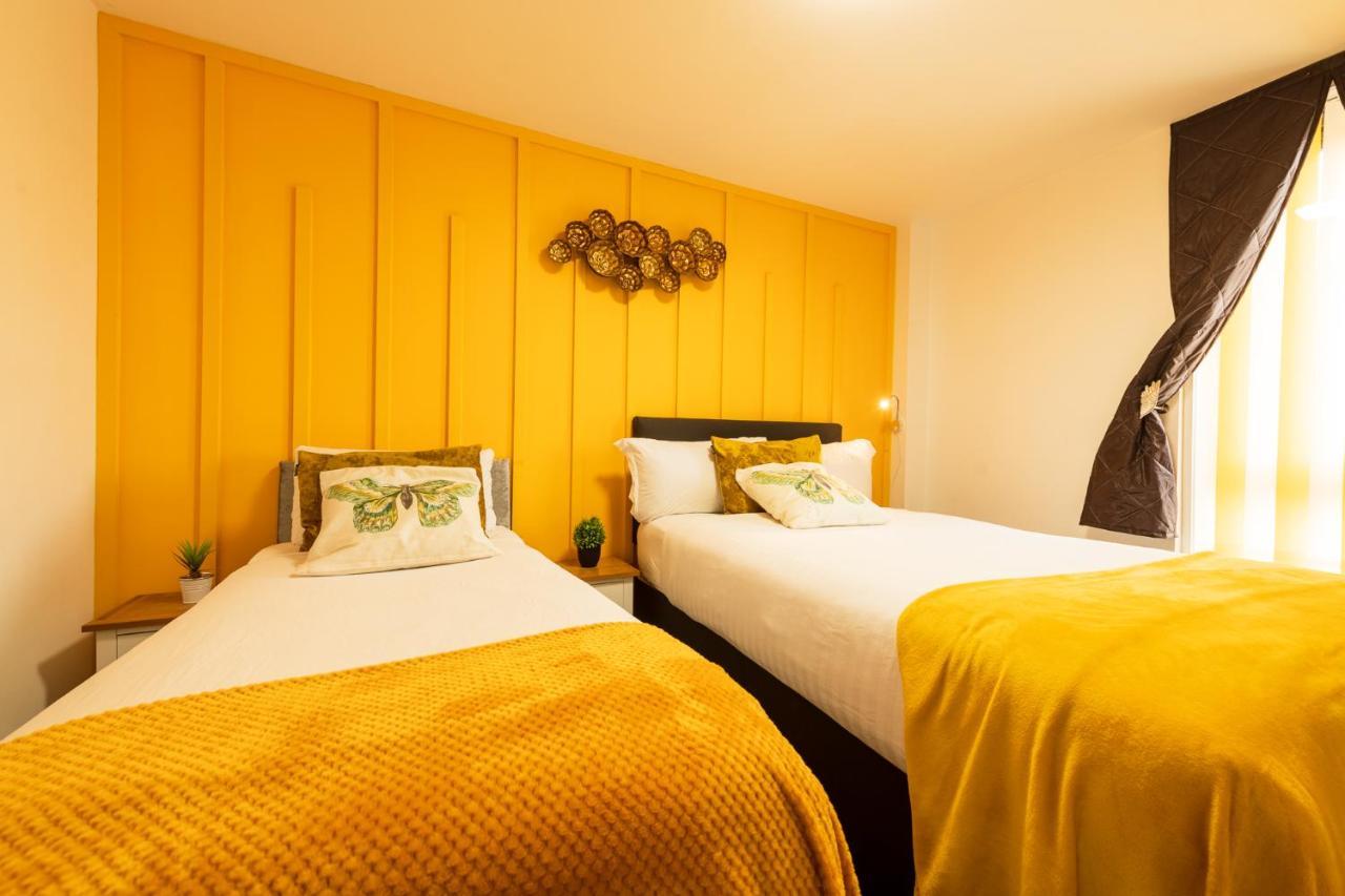 Sidemersey Livings- Convenient And Central 2-Bedroom Haven In L1 Liverpool Bagian luar foto