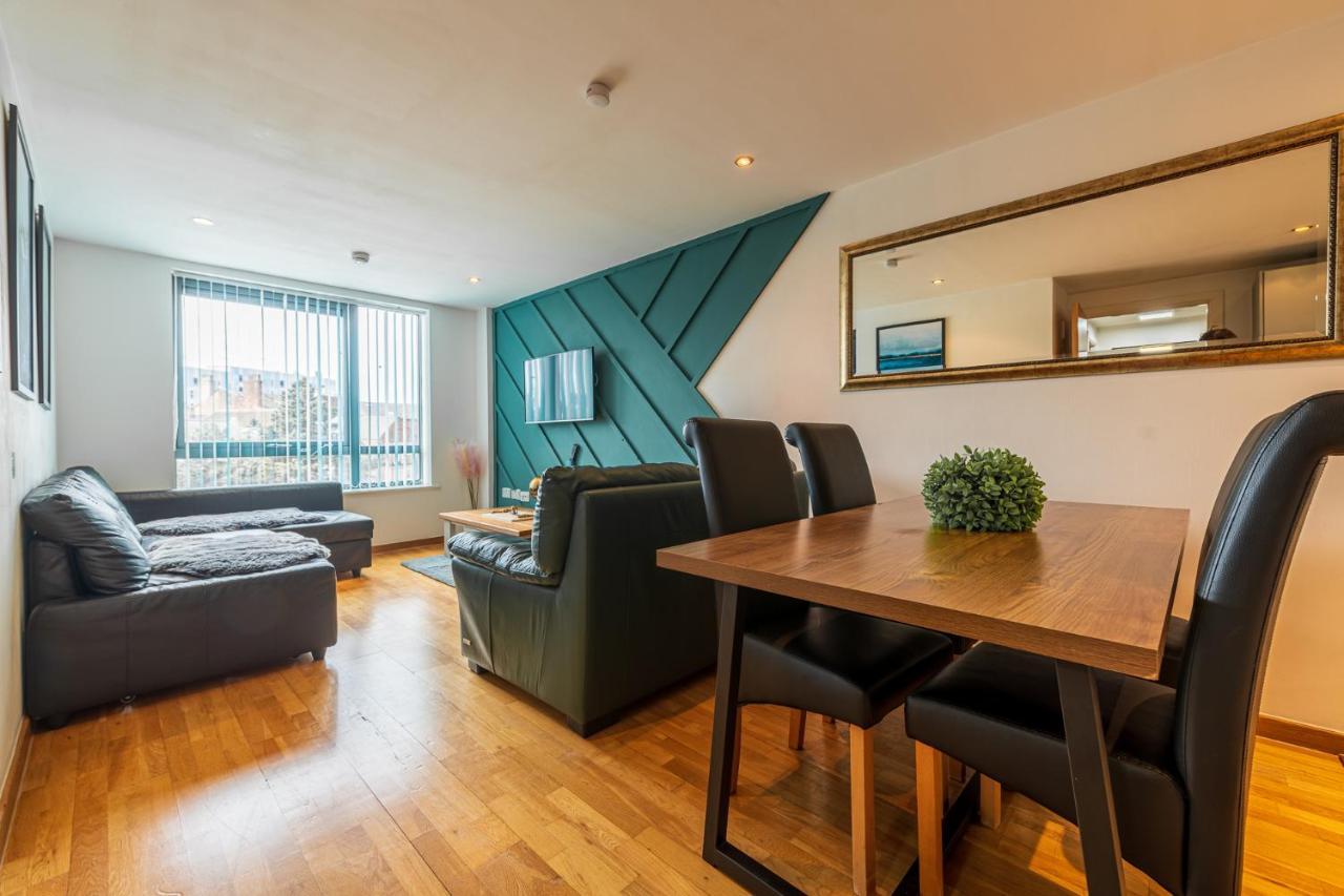 Sidemersey Livings- Convenient And Central 2-Bedroom Haven In L1 Liverpool Bagian luar foto